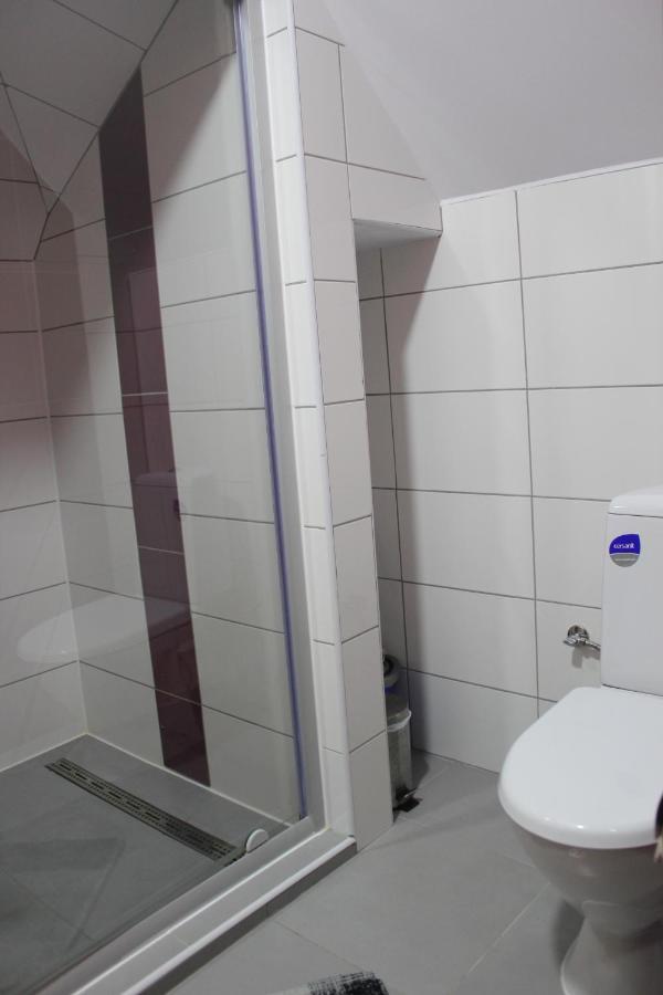 Cerdacul Cu Stuf Hotell Sfântu Gheorghe Exteriör bild